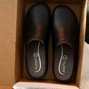 Klogs Black Footwear Clogs